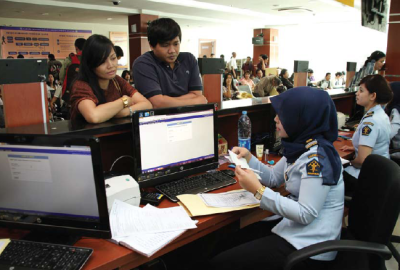 Pelayanan di loket permohonan paspor